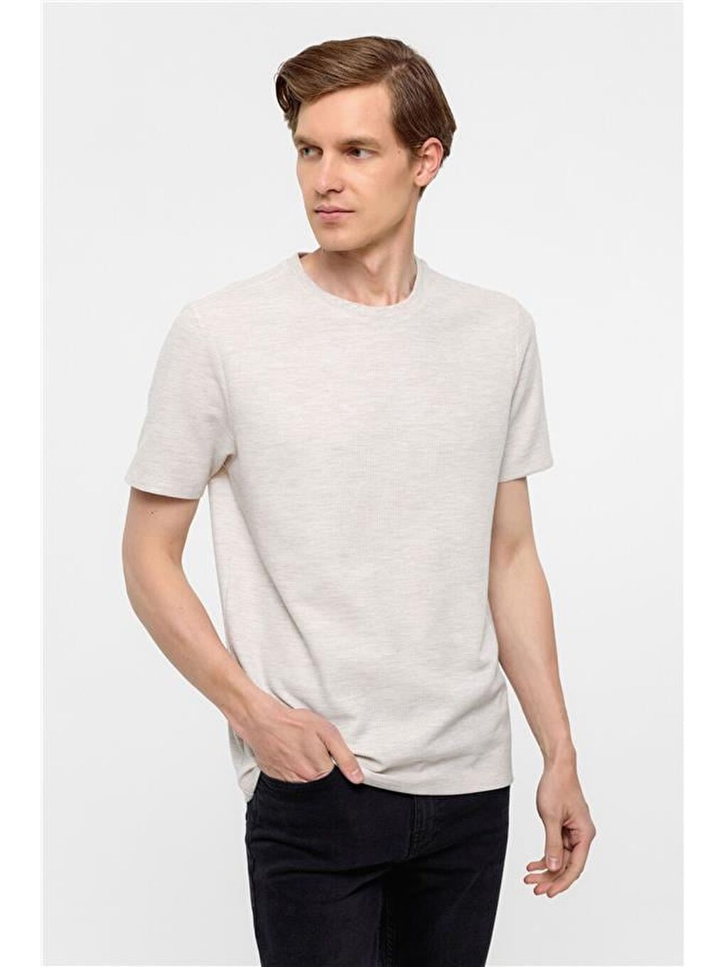 Bej Regular Armürlü Bisiklet Yaka Tişört-1