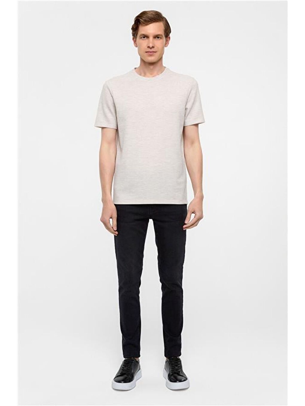 Bej Regular Armürlü Bisiklet Yaka Tişört-6