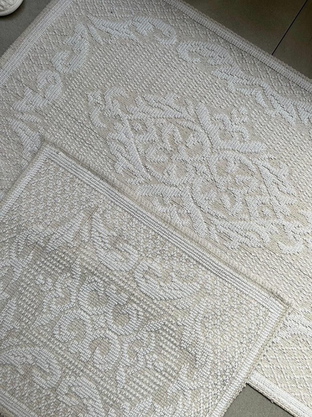 Bluenity Beyaz Raya Damask  Doğal Pamuklu 2'li Banyo Paspas Seti 60x100+50x60 Cm - Beyaz - 1