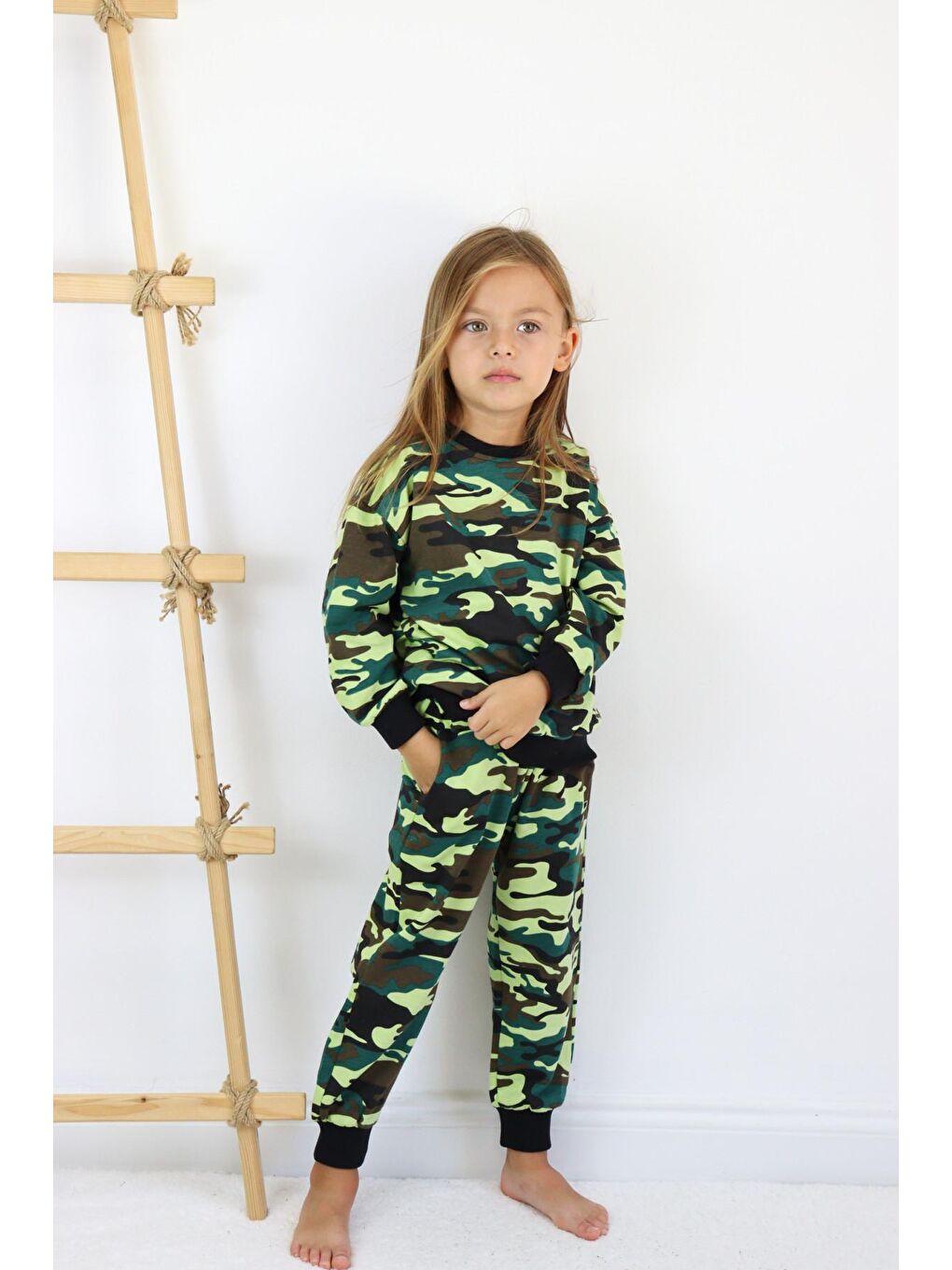 Harika KIDS Yeşil Kız-Erkek (Unisex) Çocuk İki İplik Kumaş Orta Kalınlıkta Nakışlı Örme Basic Eşofman Takımı - 7