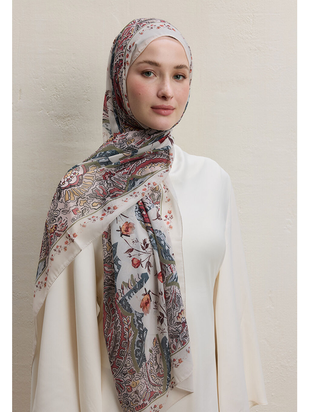 Alıza Desen İpek Krep Şal Bej-1