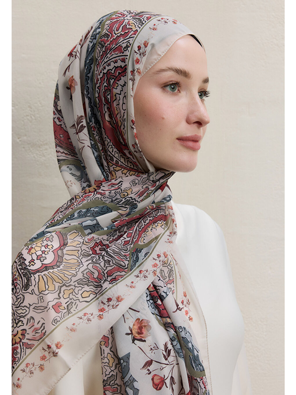 Alıza Desen İpek Krep Şal Bej-2