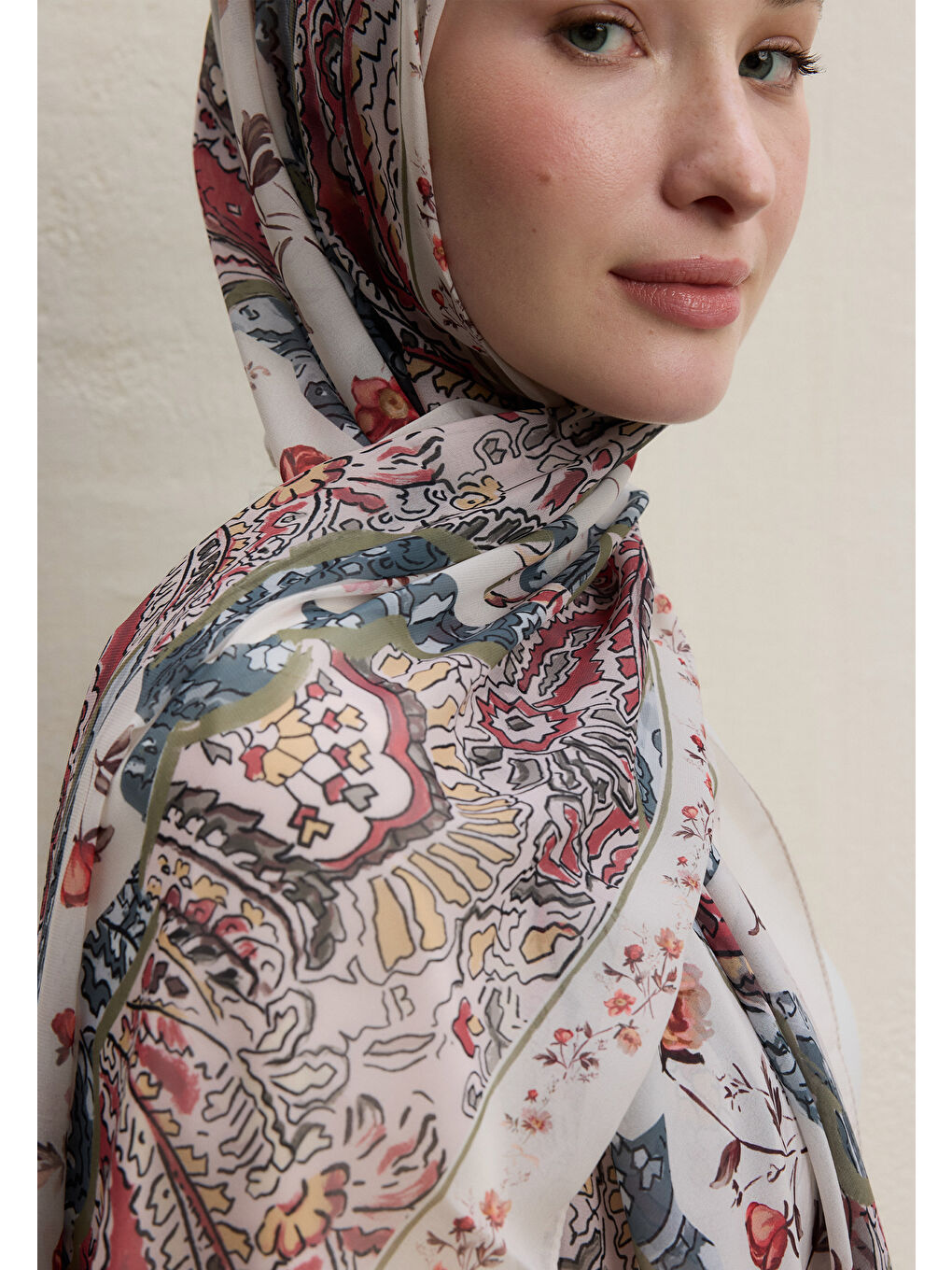 Alıza Desen İpek Krep Şal Bej-3