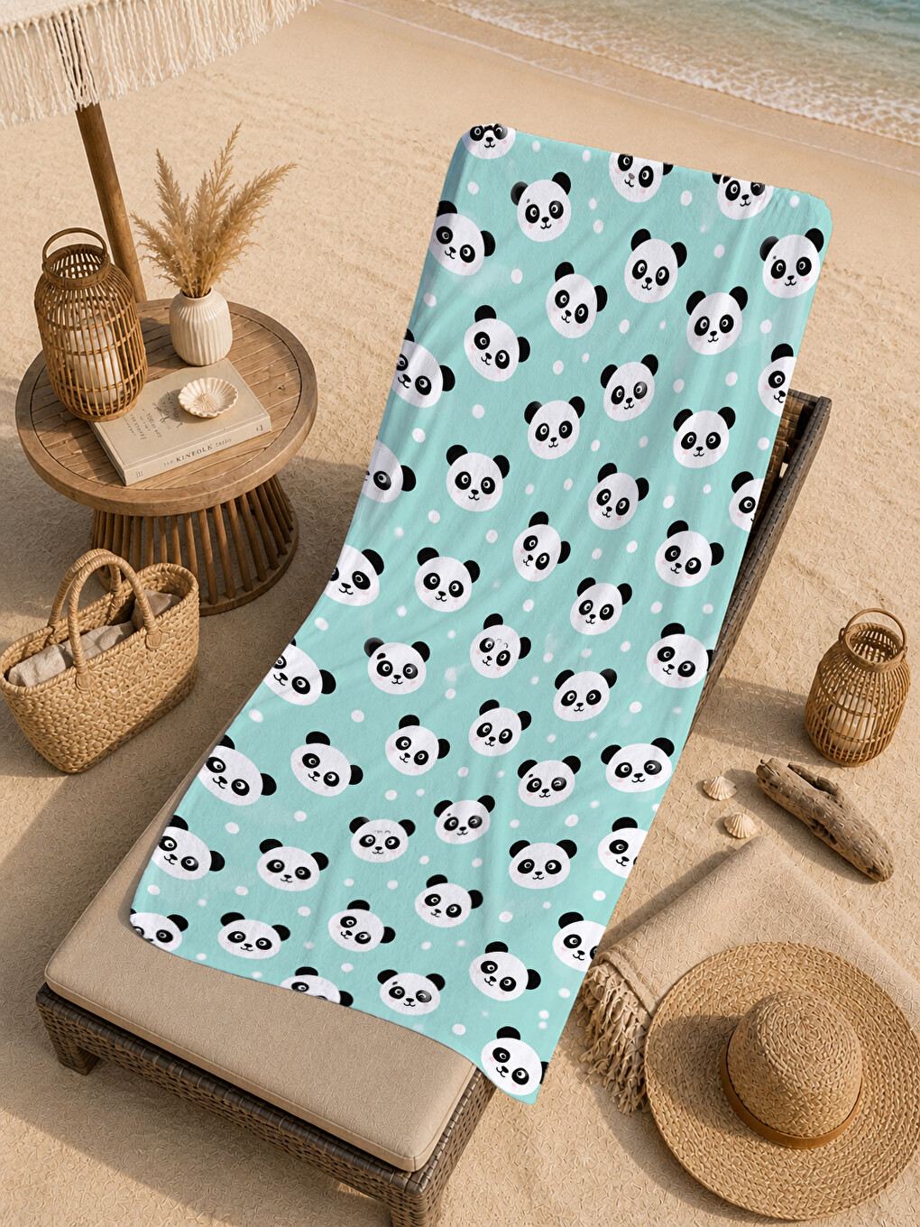 Sevimli Panda Mint Yeşili Tekrarlı Desenli 70x150 Plaj Havlusu - Dijital Baskılı Banyo Havlusu-1