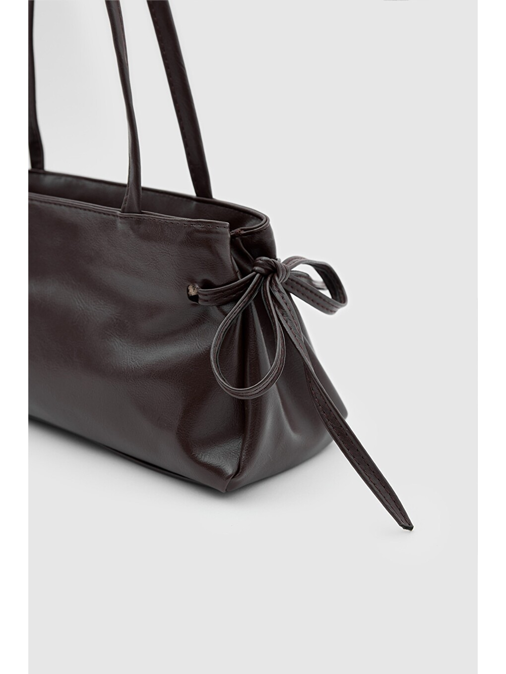 Kahverengi Baggy Fiyonklu Baget Çanta Acı Kahve-3