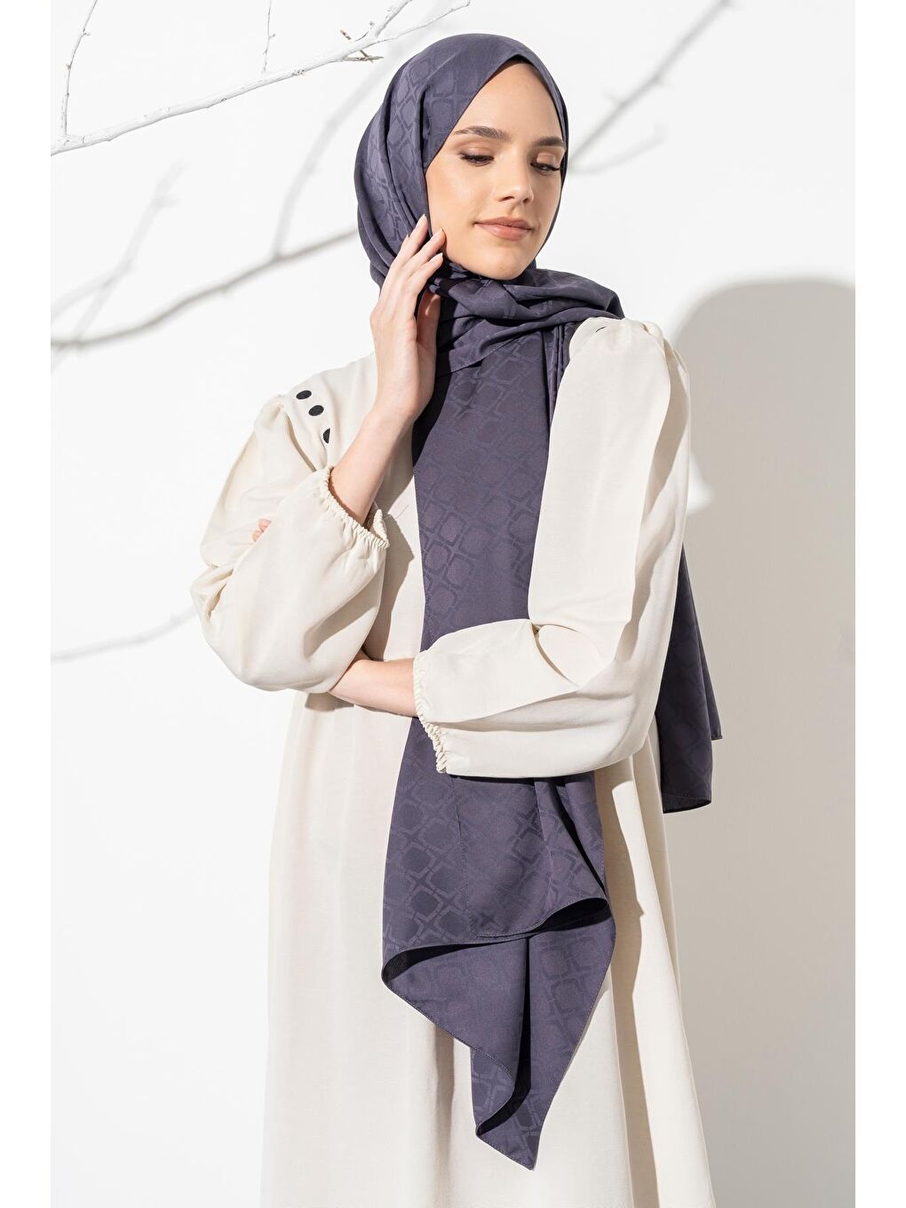 Antrasit Kadın Geometrik Desen Jakarlı Şal-2