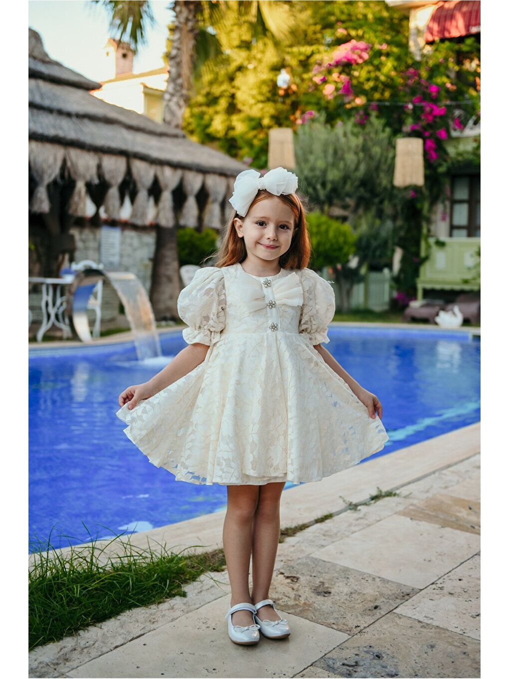 Ekru Fiyonklu ve Kabarık Kollu Prenses Model Dantel İşlemeli Çocuk Abiye Elbise_M2450-4