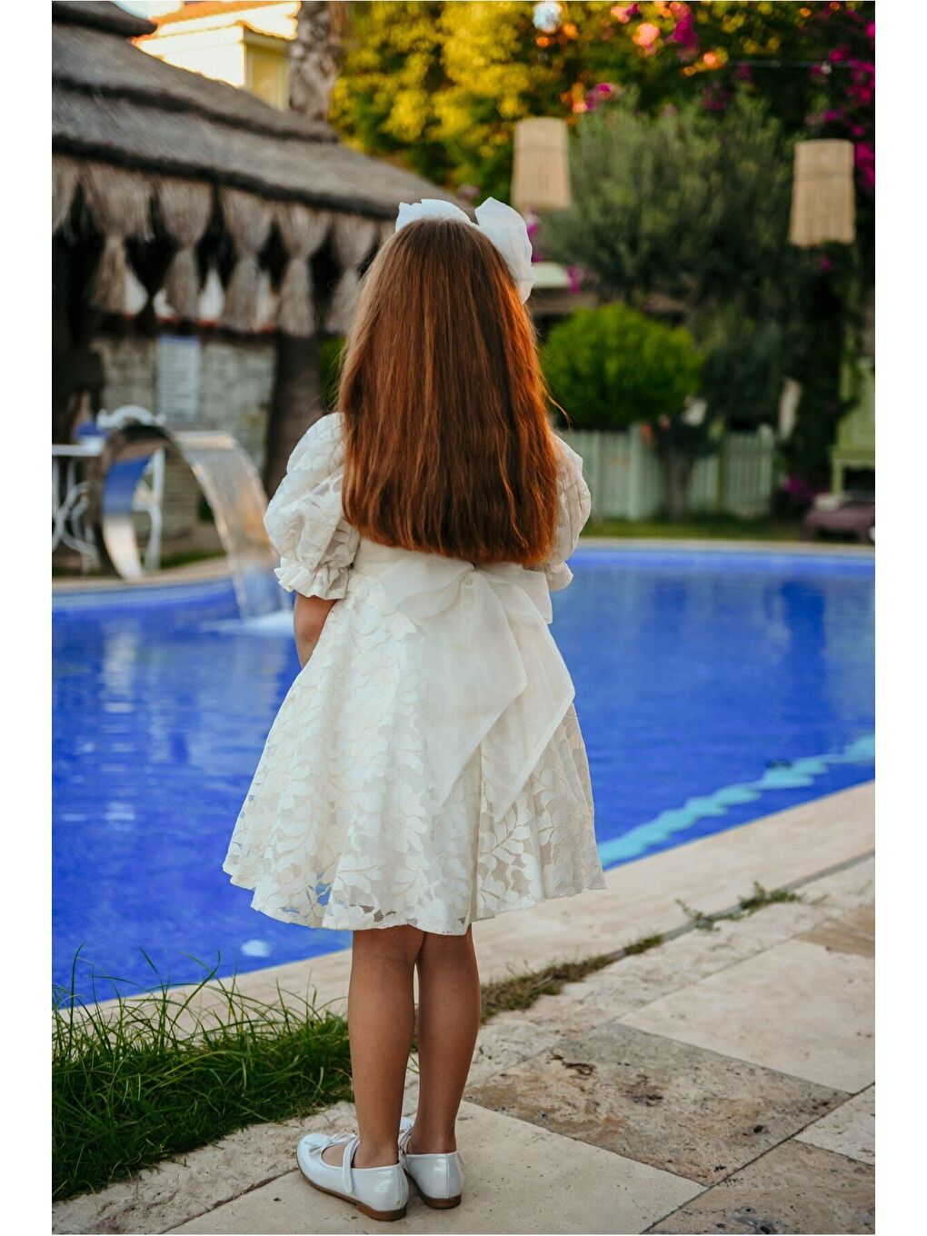 Ekru Fiyonklu ve Kabarık Kollu Prenses Model Dantel İşlemeli Çocuk Abiye Elbise_M2450-5