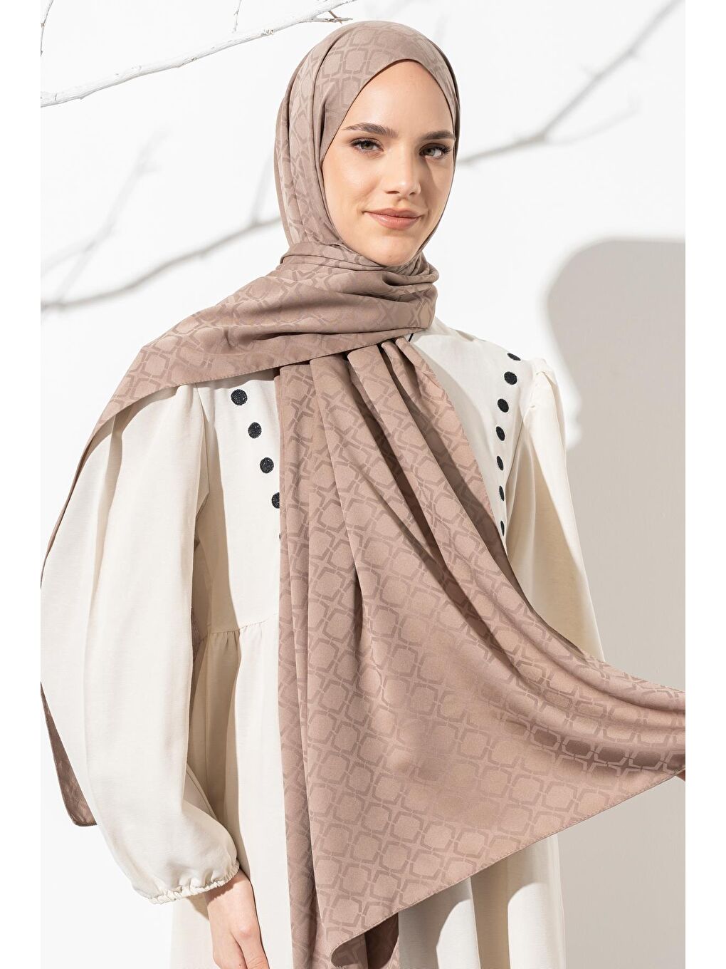 Kahverengi Kadın Geometrik Desen Jakarlı Şal
