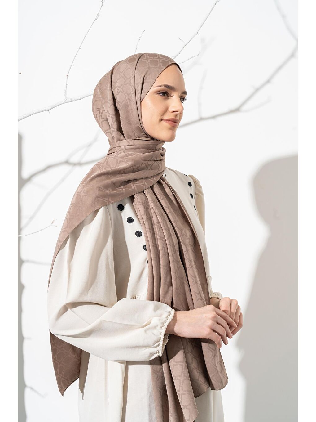 Kahverengi Kadın Geometrik Desen Jakarlı Şal-2
