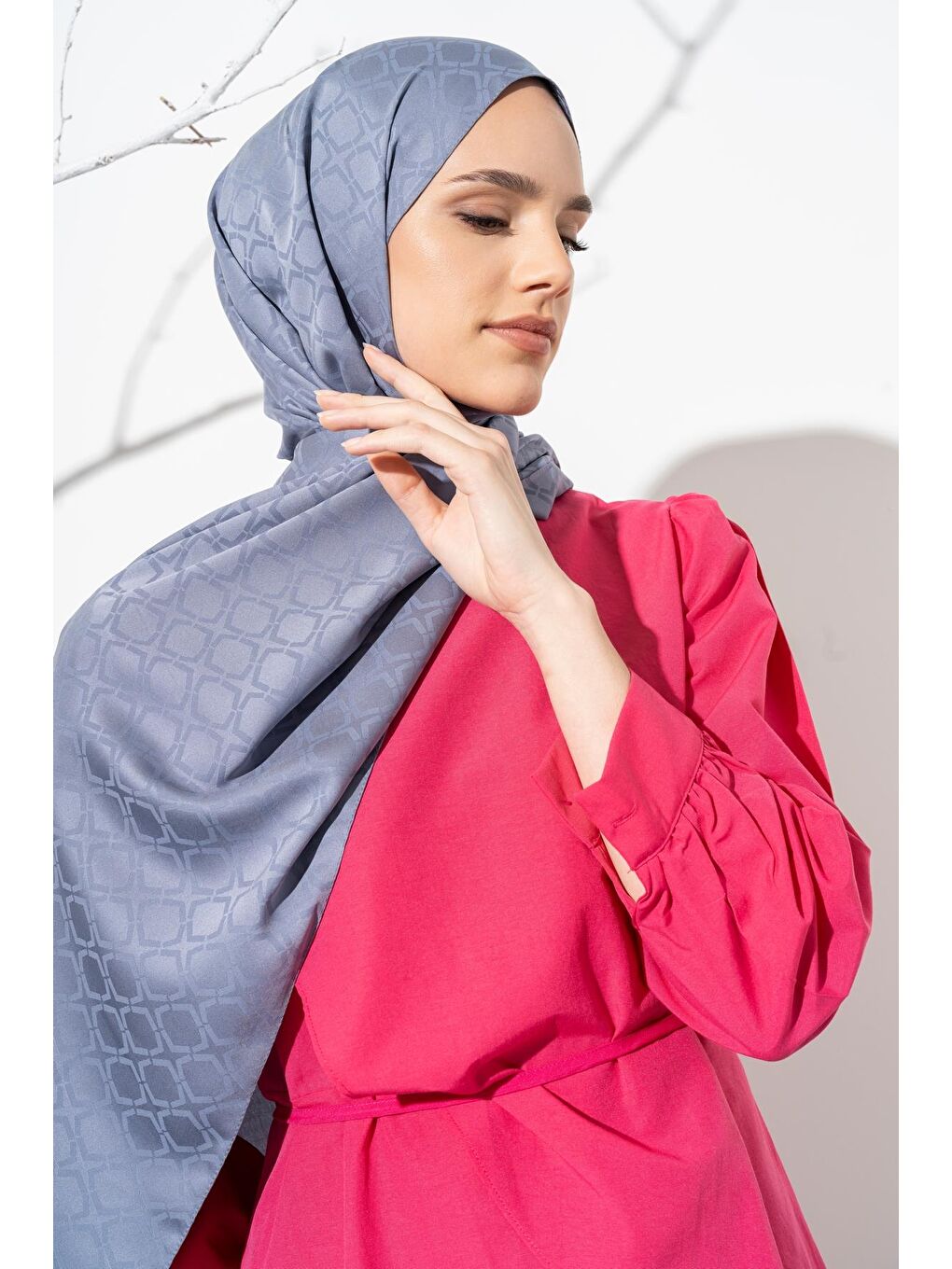 Gri Kadın Geometrik Desen Jakarlı Şal-3