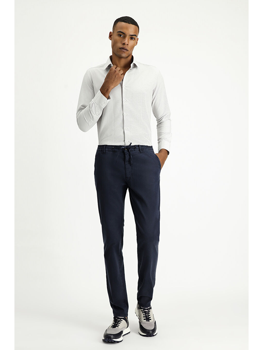 Gri Uzun Kol Slim Fit Dar Kesim Klasik Desenli Pamuklu Kolay Ütülenebilir Gömlek-1