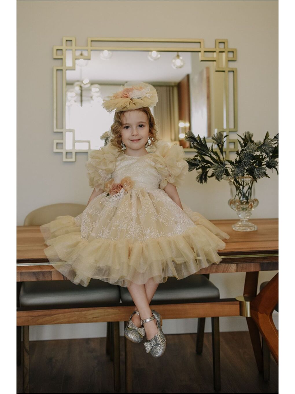Sarı Kız Çocuk Taç Aksesuarlı Prenses Elbisesi