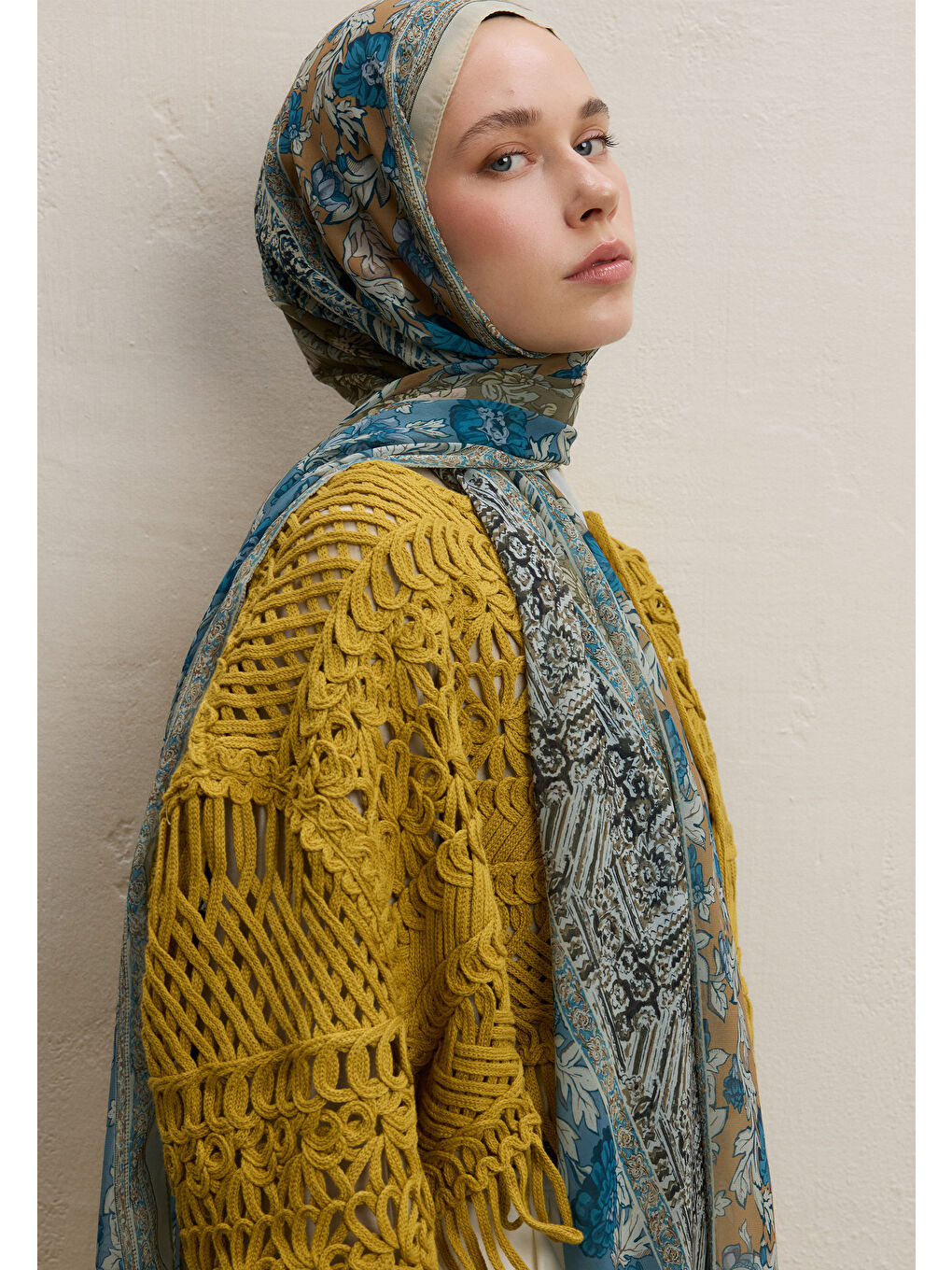 Yeşil Adella Desen İpek Krep Şal Adaçayı-1