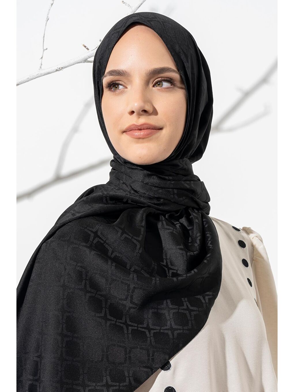 Siyah Kadın Geometrik Desen Jakarlı Şal-2