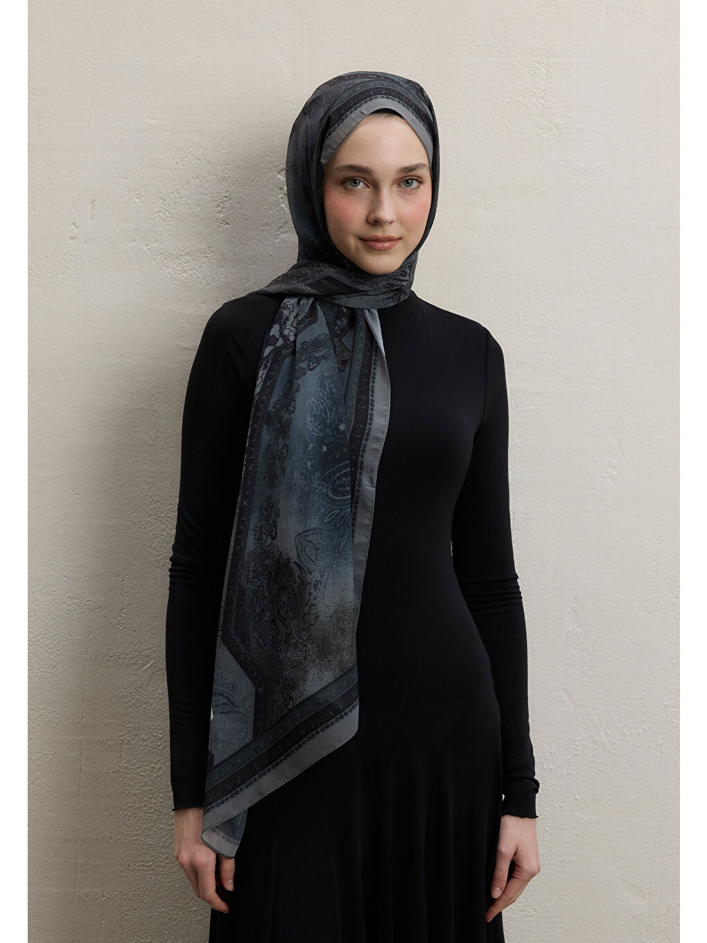 Kahverengi Amelıa Desen İpek Krep Şal Tozlu Kahve-2