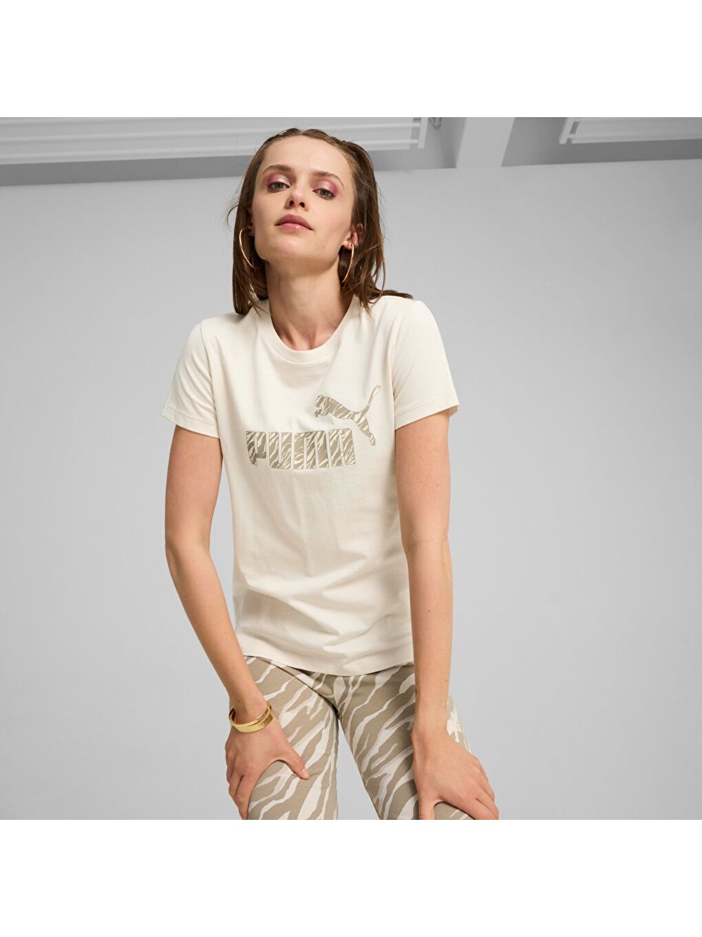 Essentials Animal Kadın Ekru Yuvarlak Yaka Tişört