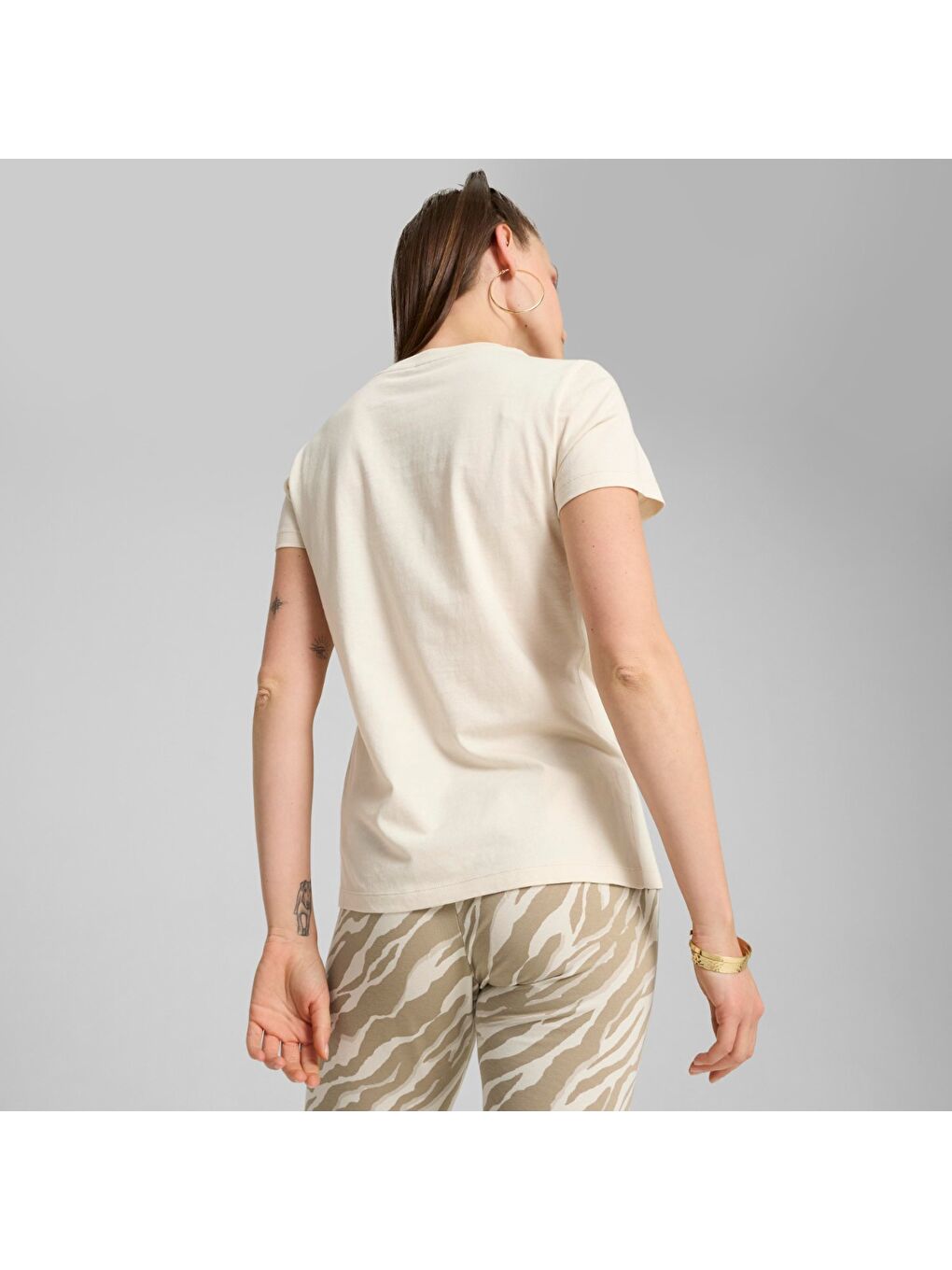 Essentials Animal Kadın Ekru Yuvarlak Yaka Tişört-2