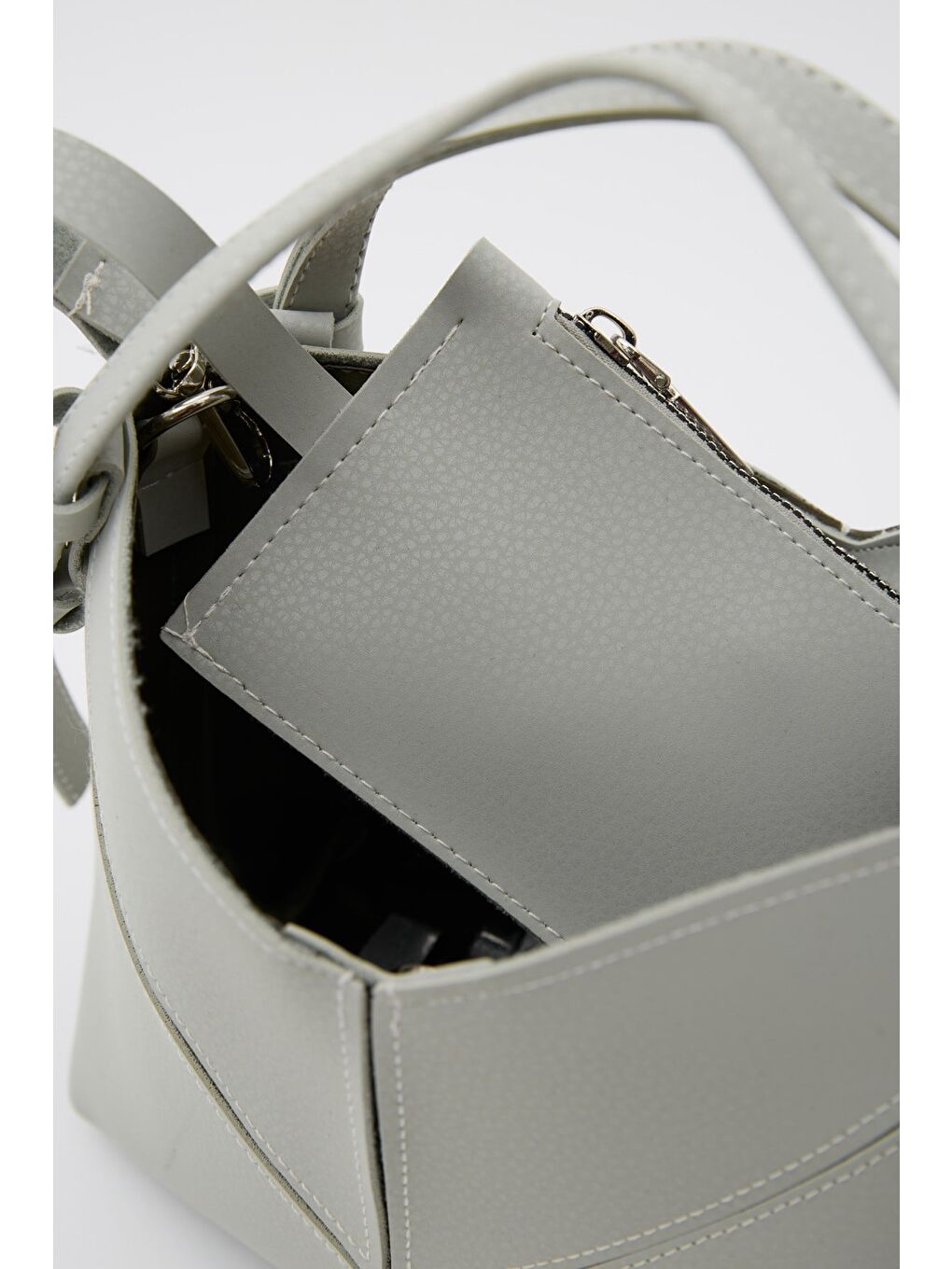 Yeşil Rada Asimetrik Charmlı El Ve Çapraz Mint-8