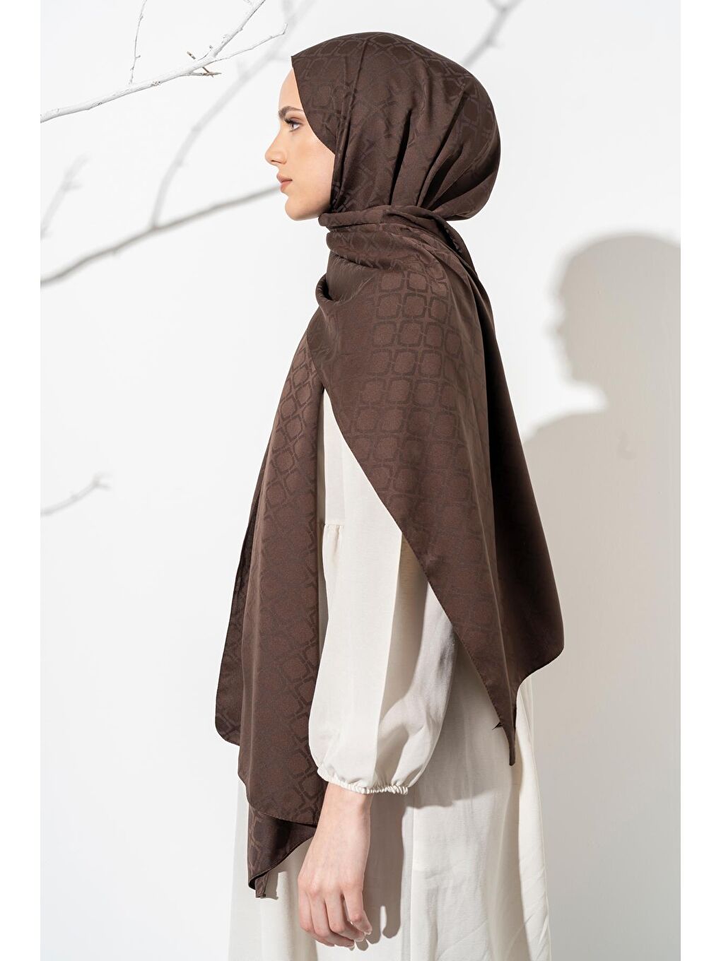 Kahverengi Kadın Geometrik Desen Jakarlı Şal-5