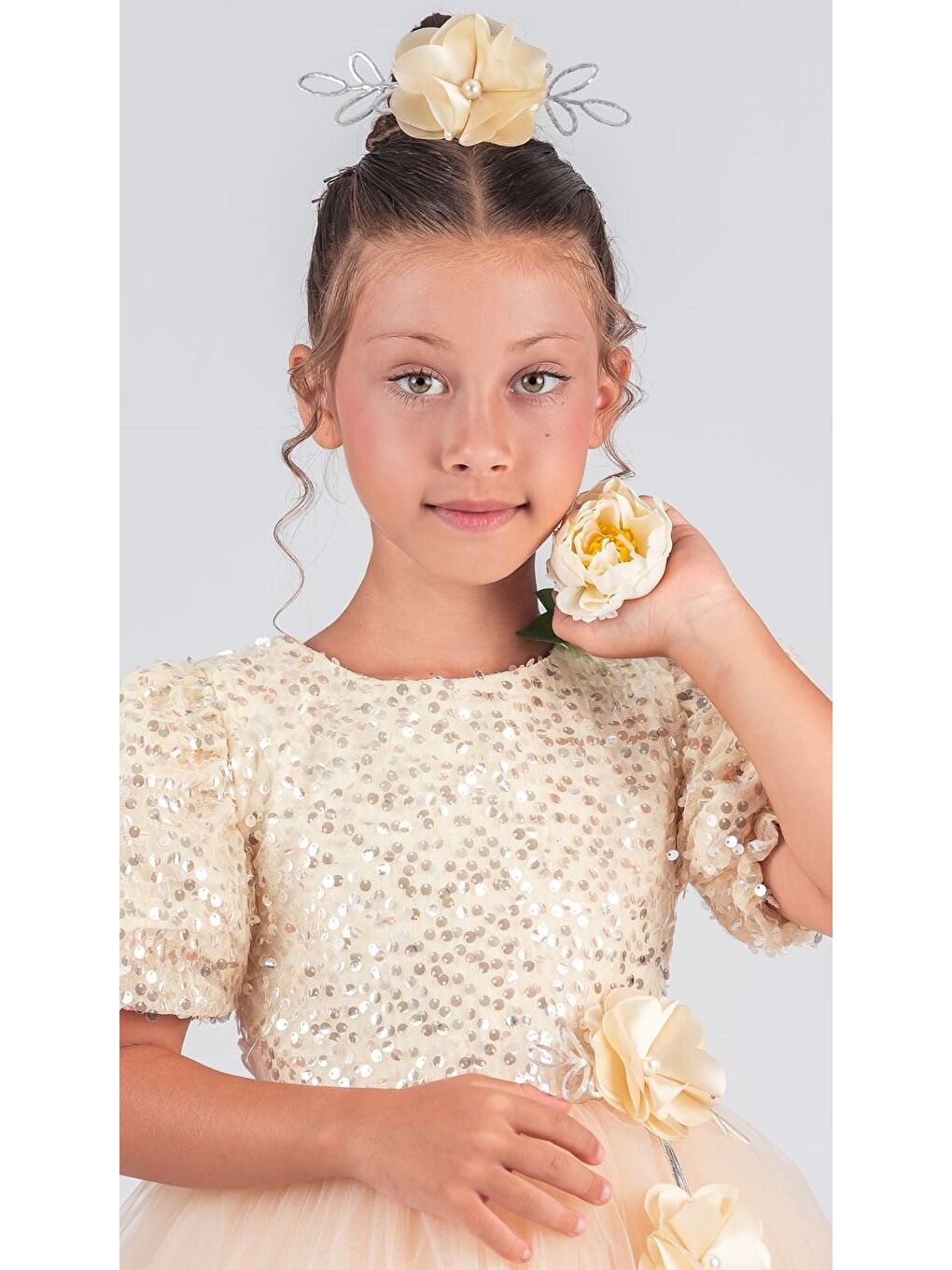 Sarı Kız Çocuk Etek Ucu Pullu Venna Abiye Elbise M00761-1