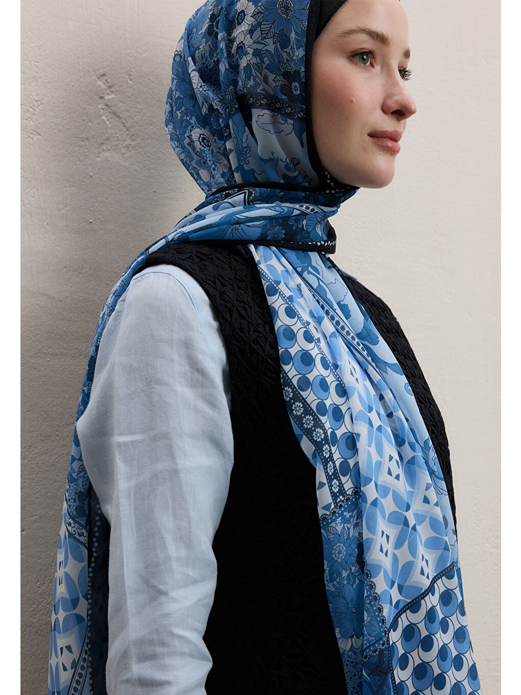 Wıld Botanıcal Desen İpek Krep Şal Lacivert-2
