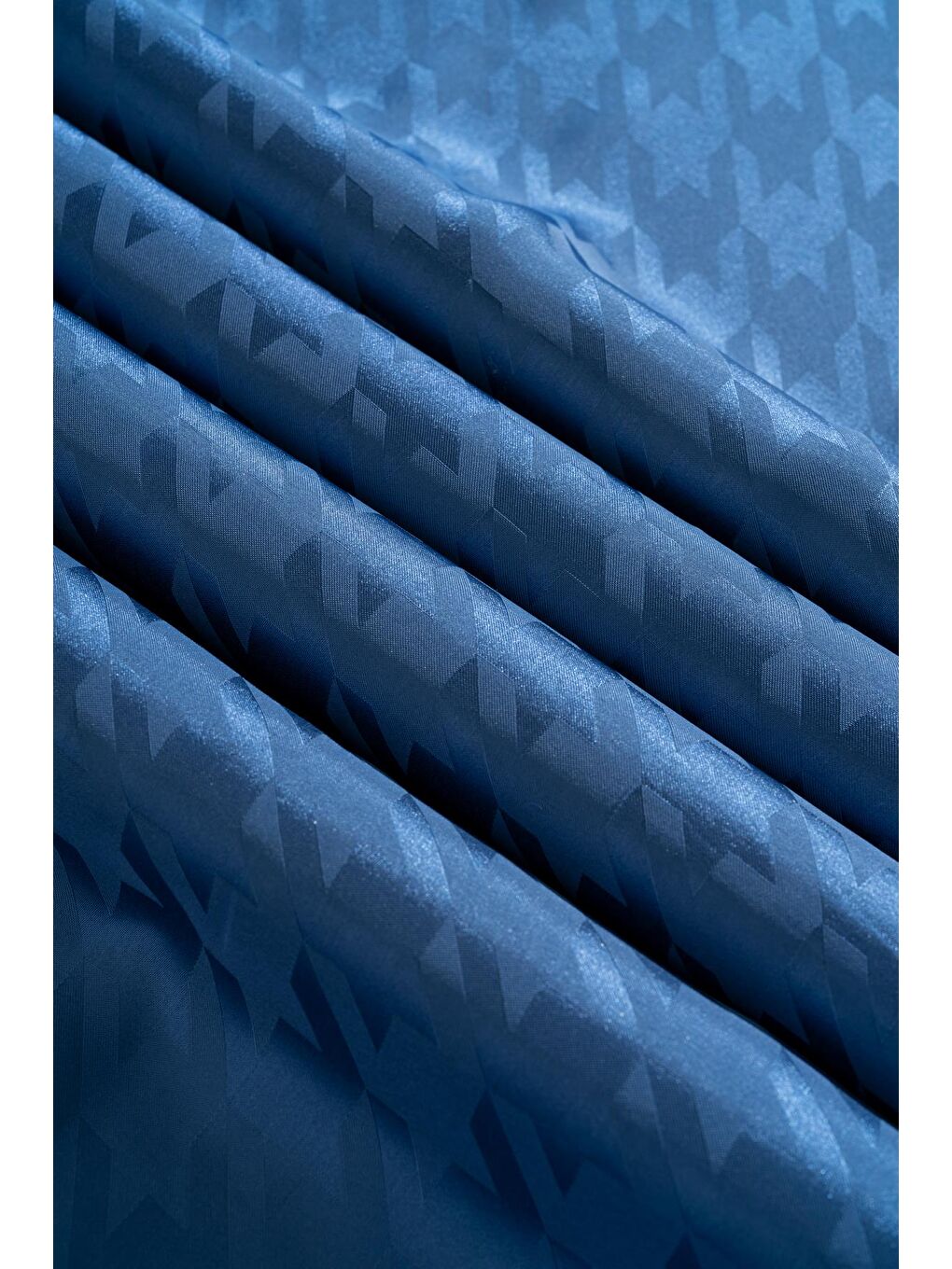 İndigo Kadın Tesettür Jakarlı Kazayağı Eşarp 1-1