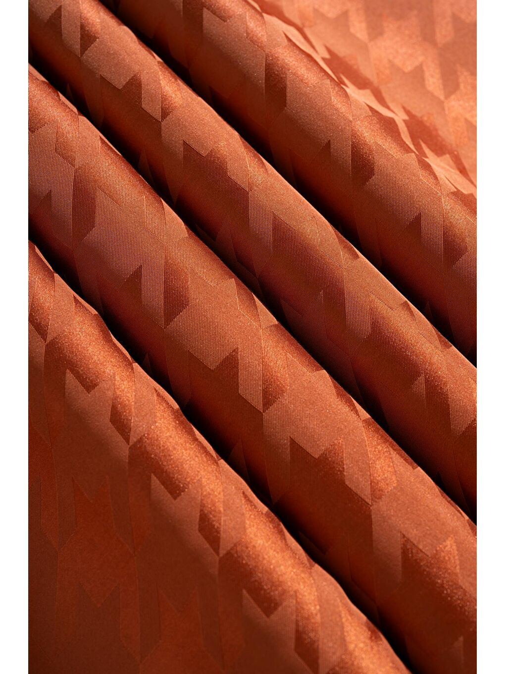 Kahverengi Kadın Tesettür Jakarlı Kazayağı Eşarp 1-2