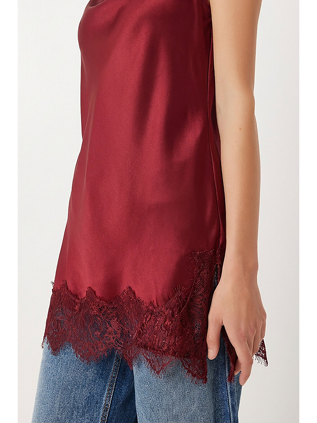 Bordo Dantelli Saten Yüzeyli Kamisol Bluz BORDO LNT0024-3