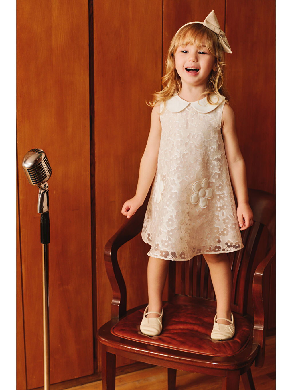 Kız Bebek Çiçek Detaylı Ekru Elbise-1