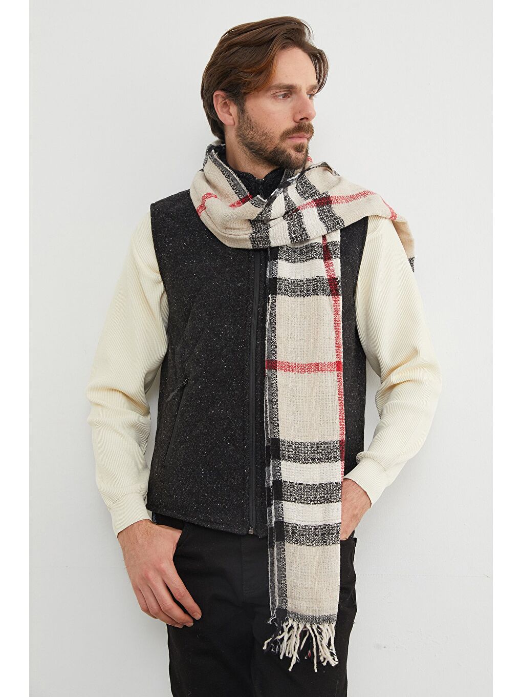 Ekru Desenli Yumuşak Dokulu Atkı-3