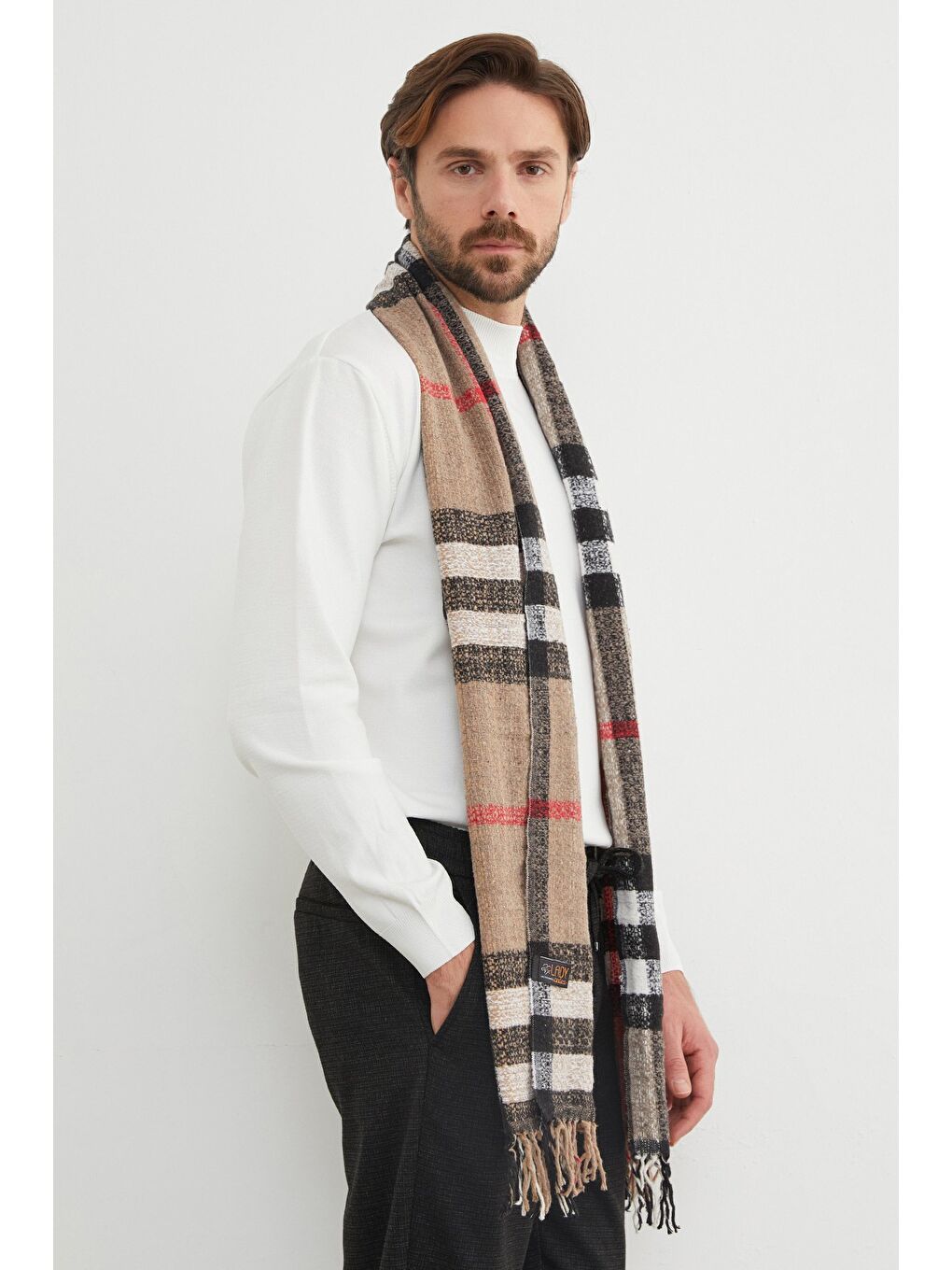 Kahverengi Desenli Yumuşak Dokulu Atkı-3