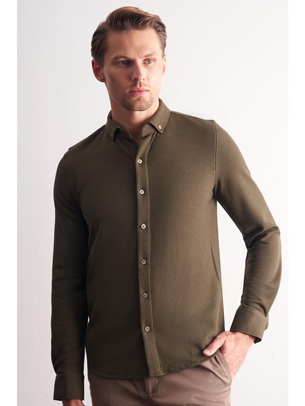 Haki Uzun Kol Düğmeli Yaka  Pamuklu Slim Fit Gömlek 1004255267