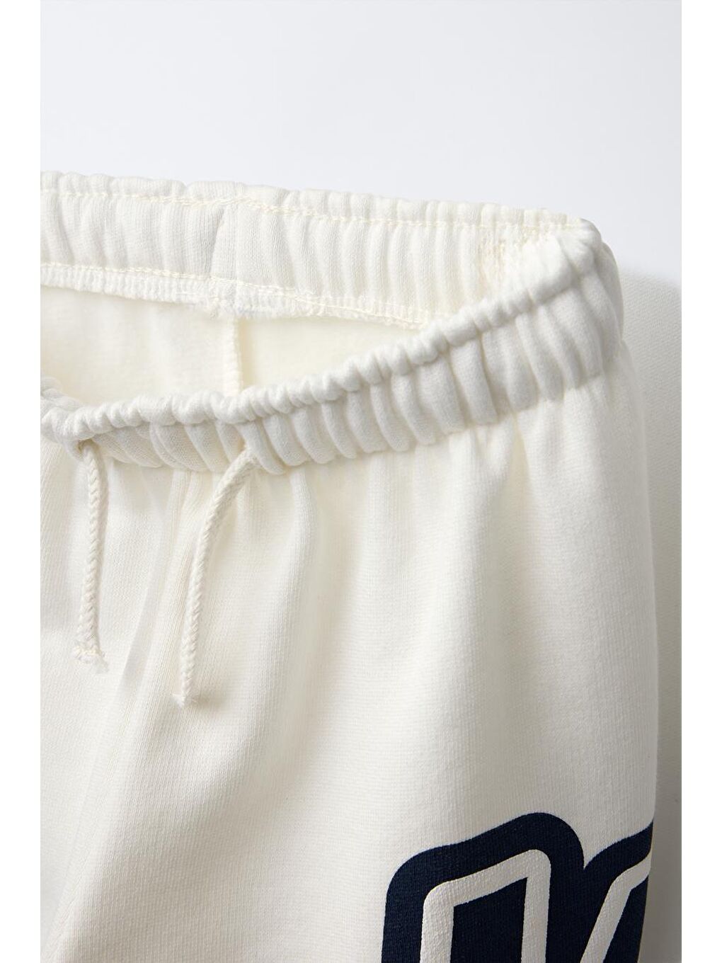 Karışık Erkek Çocuk Pamuklu Beyaz La Baskılı Sweatshirt Eşofman Alt-Üst Takım-6