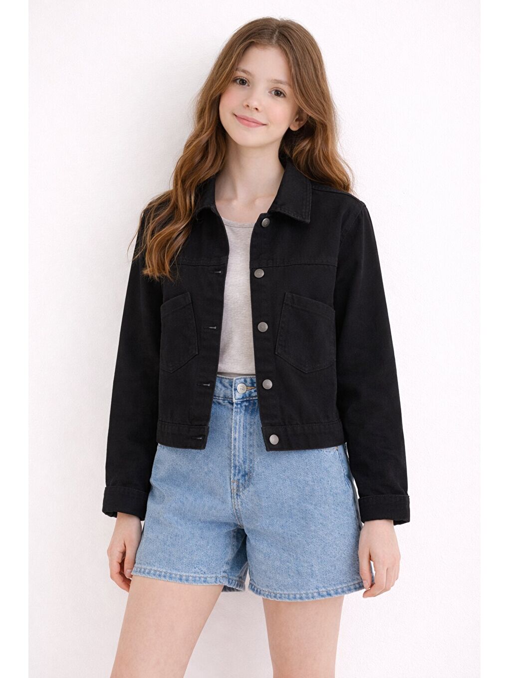 Siyah Sırtı Düğme Detaylı Kız Çocuk Gabardin Kumaş Ceket 23568-1