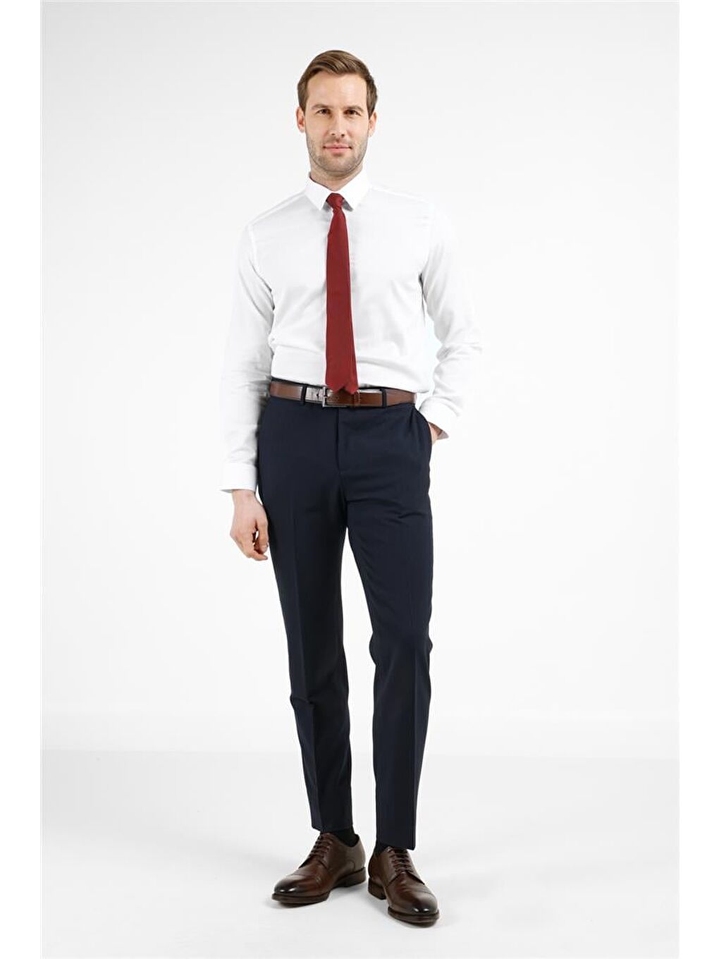 Beyaz Uzun Kol Sert Yaka  %100 Pamuk Slim Fit Gömlek 1004255201-1