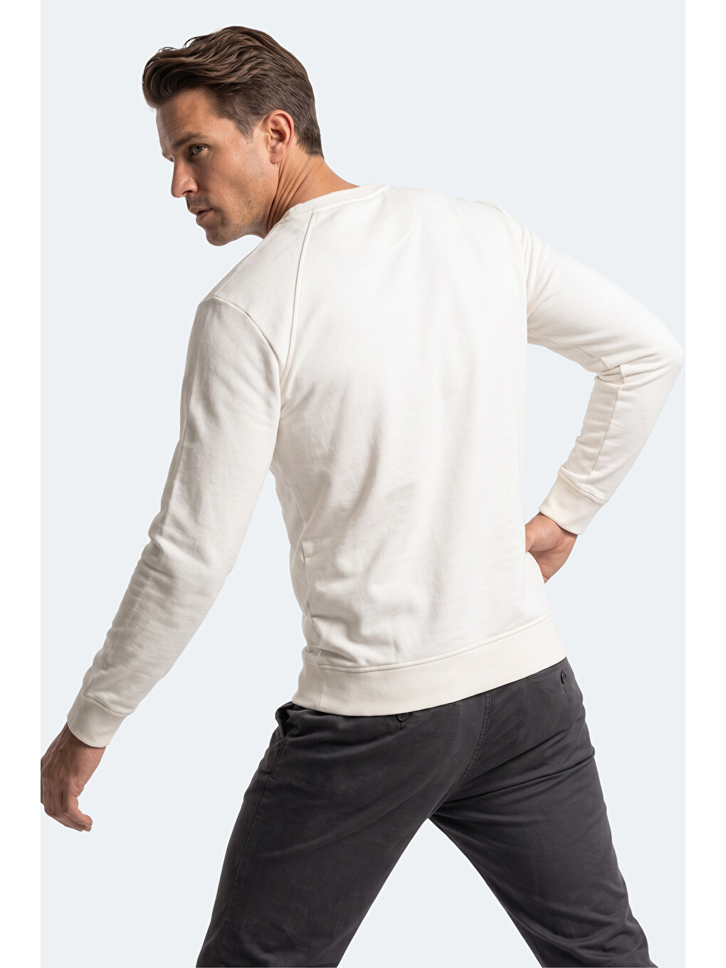 Kovan I Erkek Beyaz Sweatshırt-4