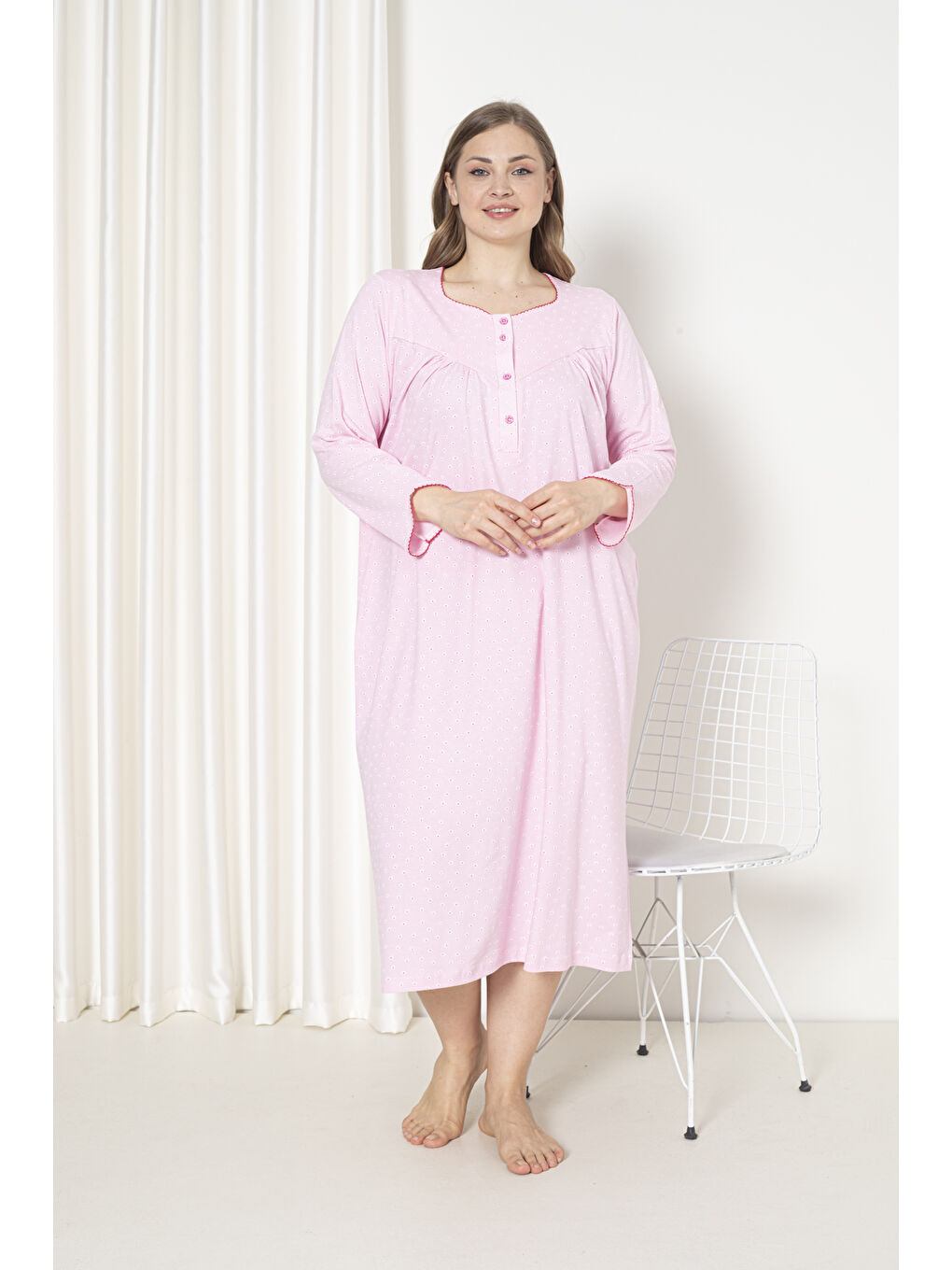 Pembe %100 Pamuklu Mevsimlik Uzun Kollu Penye Büyük Beden Anne Geceliği 833-2