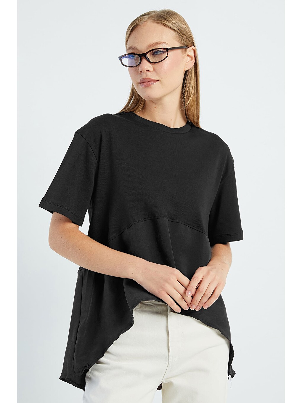 Siyah Basic Arkası Uzun Oversize Tişört-4