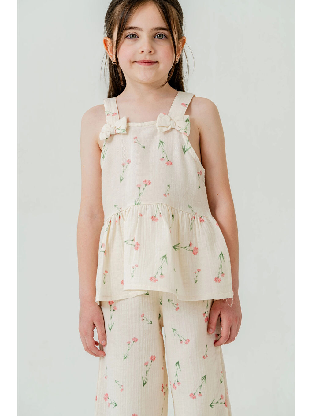 Pembe Çiçek Desenli Kız Çocuk Müslin Takım 3817-1