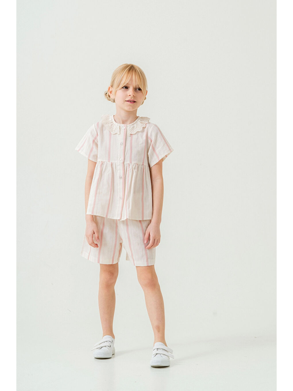 Pembe Yaka Detaylı Kız Çocuk Takım 3825-1