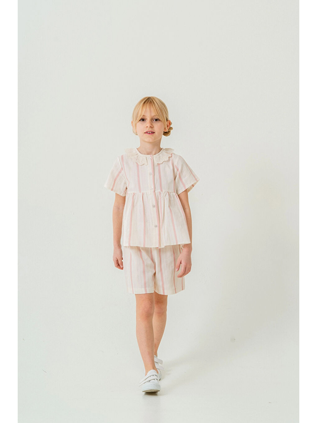 Pembe Yaka Detaylı Kız Çocuk Takım 3825-3