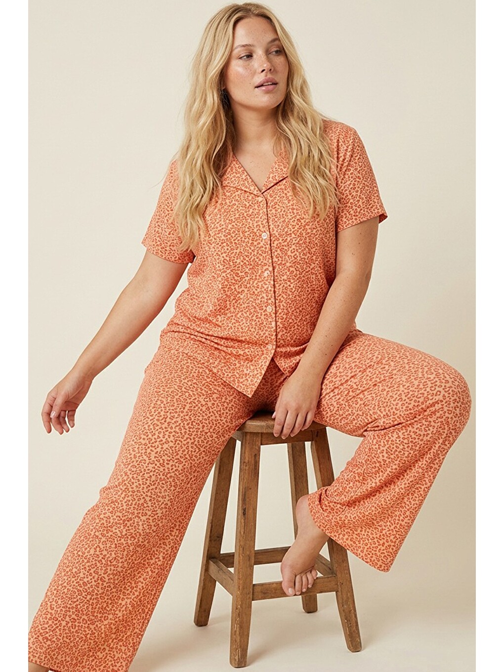 Karışık Büyük Beden Battal Boy Düğmeli Örme Pijama Takım 8016
