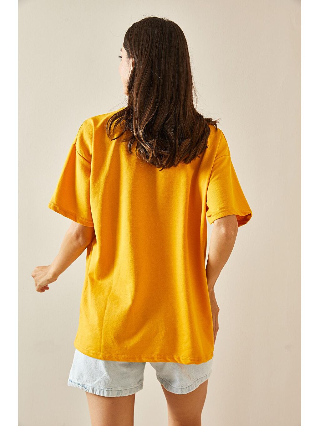 XHAN Sarı Bisiklet Yaka Yazılı Oversize Tshirt 5YXK1-48701-10 - 4