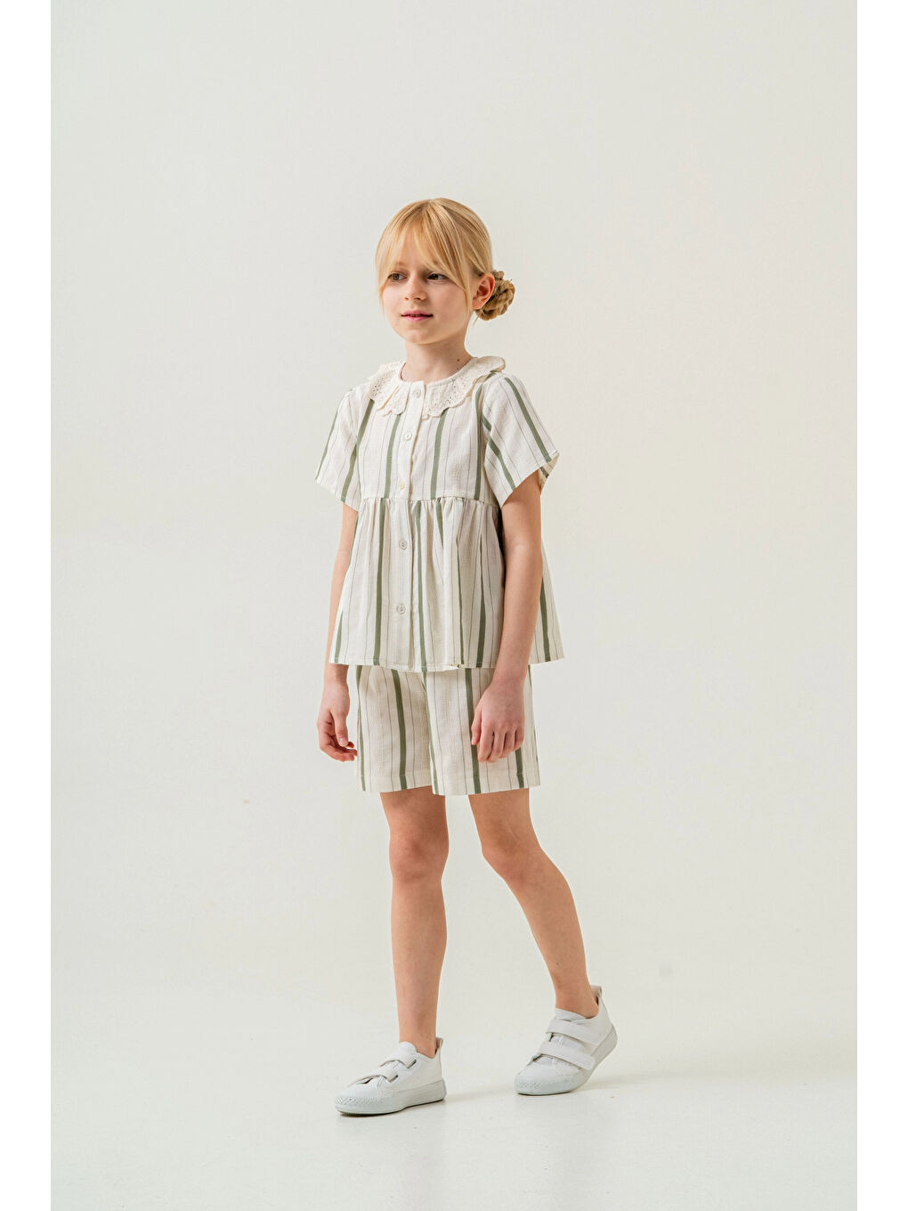 Yeşil Yaka Detaylı Kız Çocuk Takım 3825-2