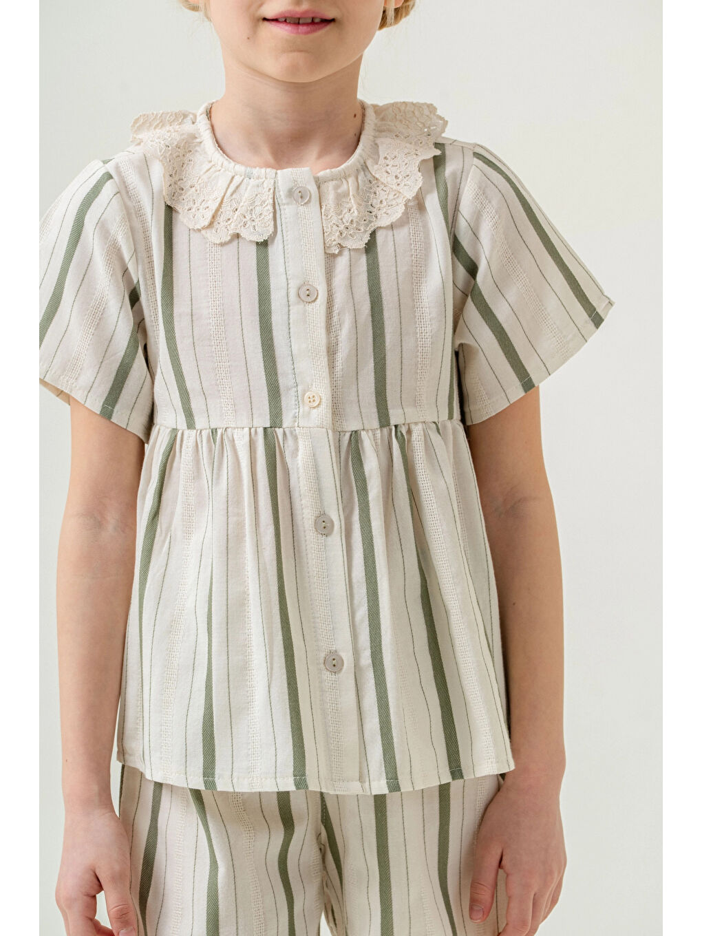Yeşil Yaka Detaylı Kız Çocuk Takım 3825-3