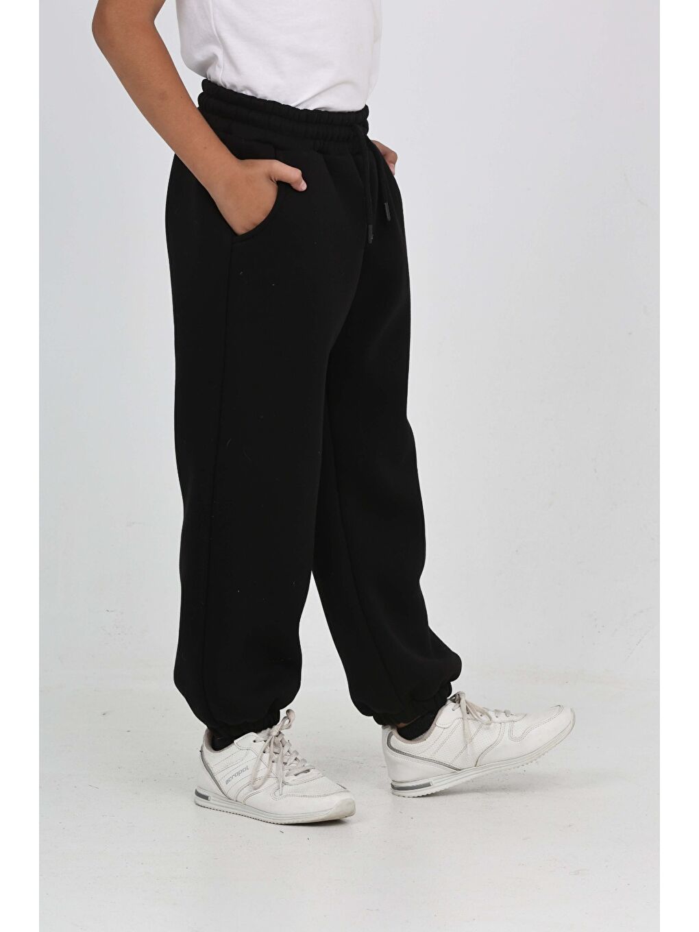 Siyah Unisex Çocuk Eşofman Alt-1