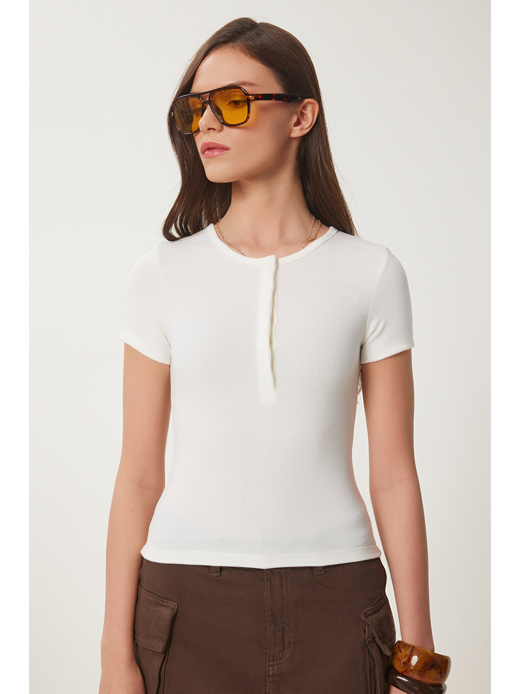 Beyaz Çıtçıtlı Basic Örme Crop Bluz KEMİK LFW0003-3