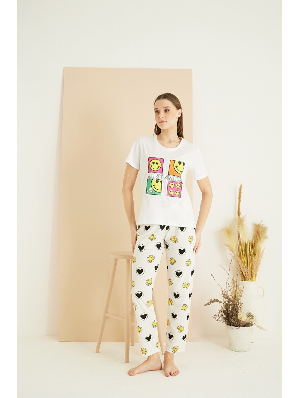Ekru Pamuklu Bisiklet Yaka Örme Pijama Takım25103234-1