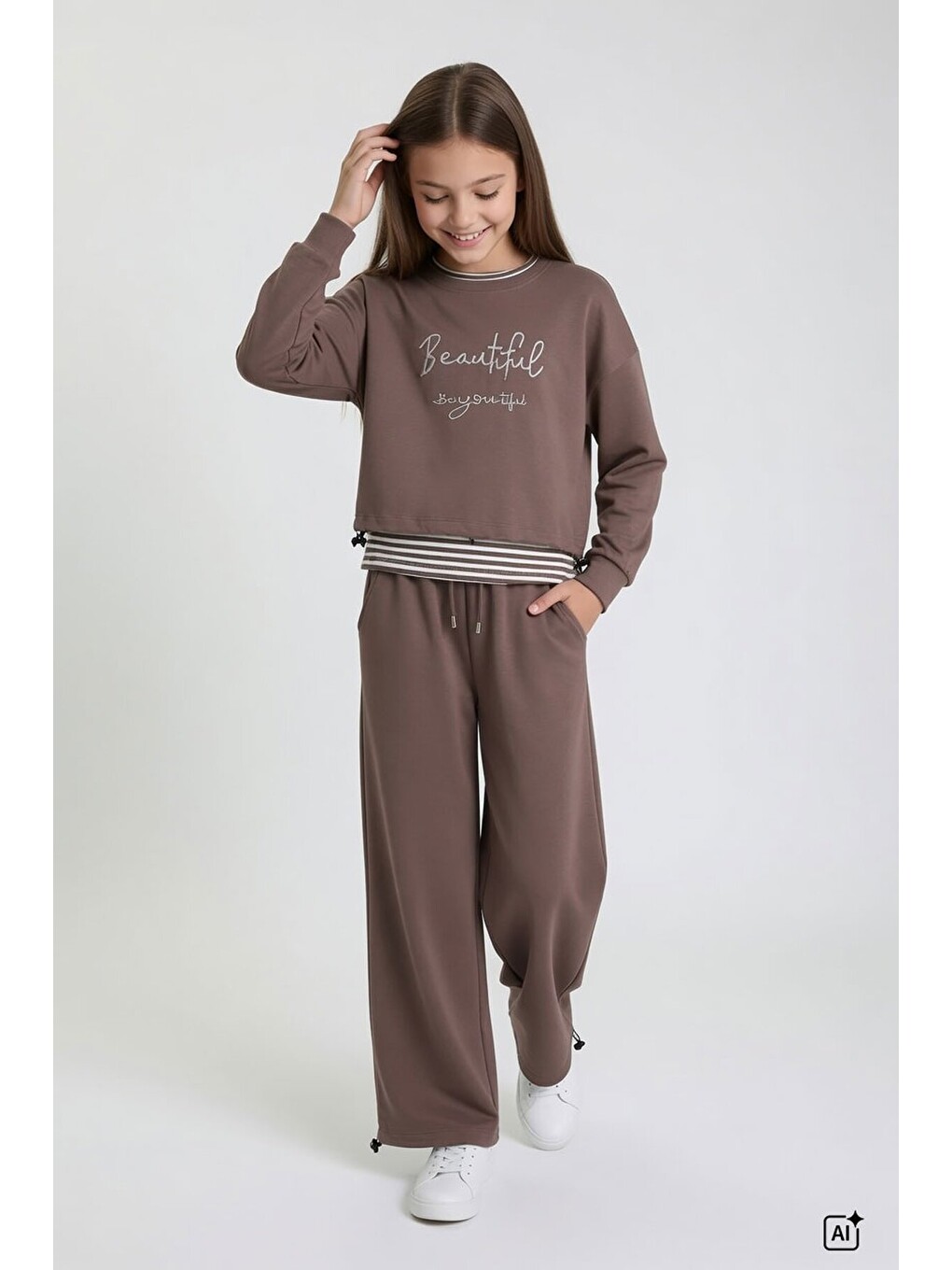 Kahverengi Kız Çocuk Çizgili Croplu Sweatshirt 3lü Geniş Paça Eşofman Takımı 24777-1